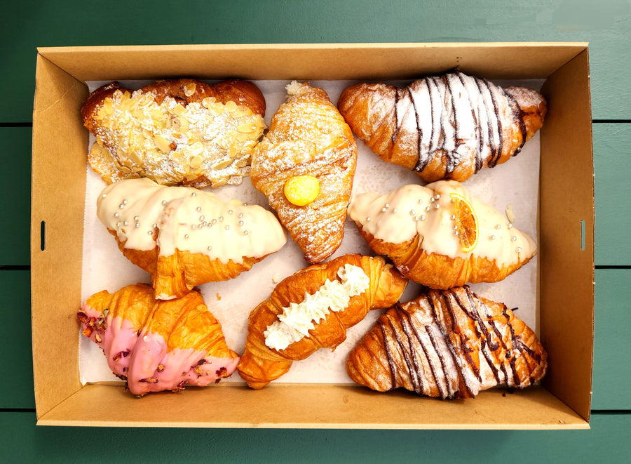 French dessert croissants