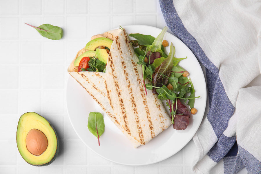 Spinach & avocado breakfast wrap (vegan)