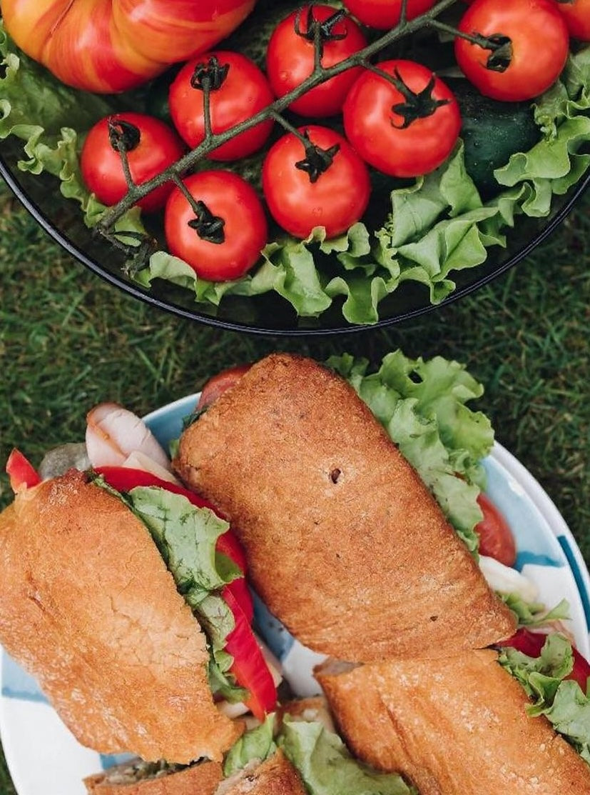 Sandwich and salad package - 5 guests